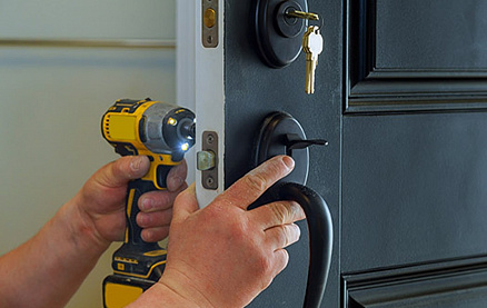 Починка замка в квартире Починка замка в квартире